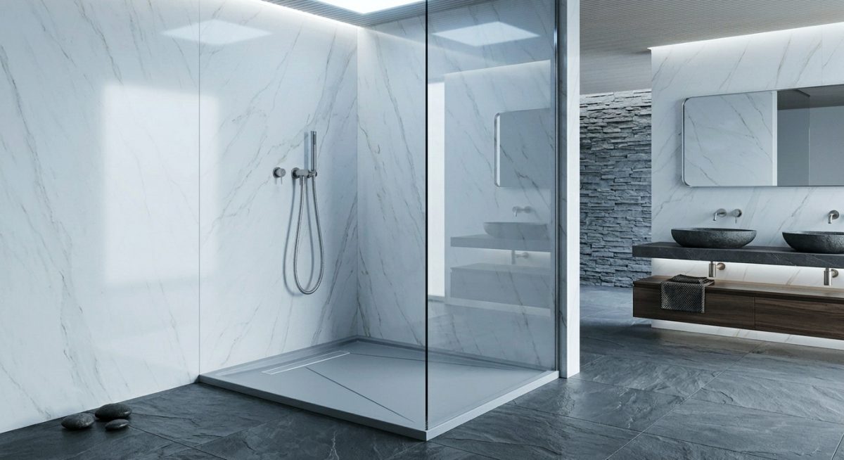 Compatibilité receveur de douche : parois, bondes et évacuation